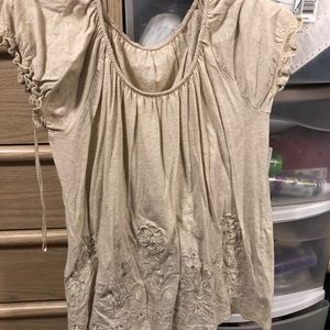 Cream Blouse w/ flower detailing